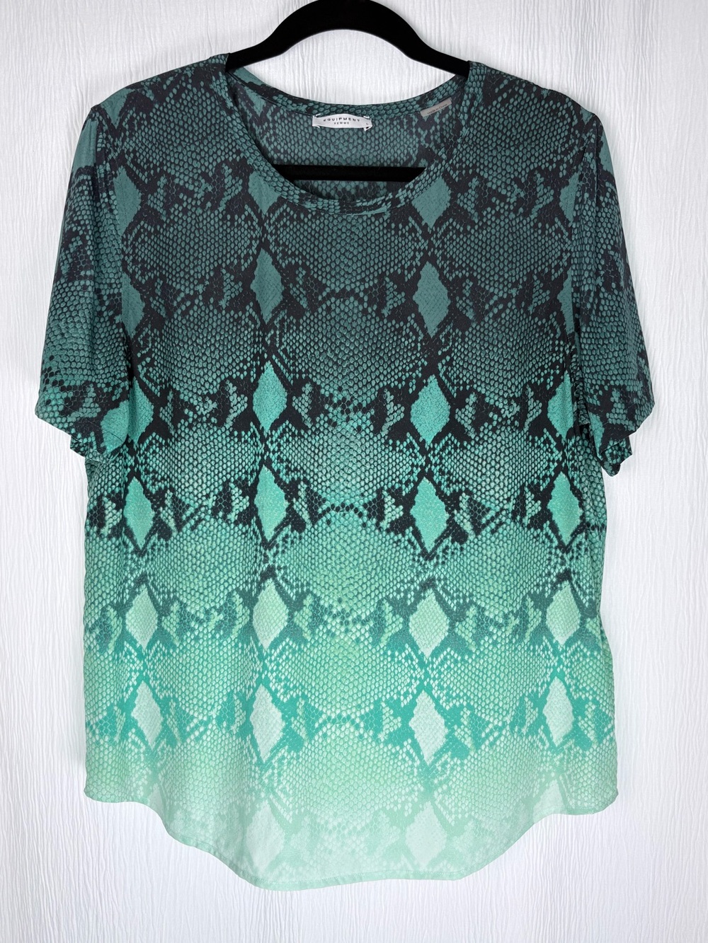 Equipment Femme Silk Short Sleeve Top, Green Ombré Snake Print, Size Large
